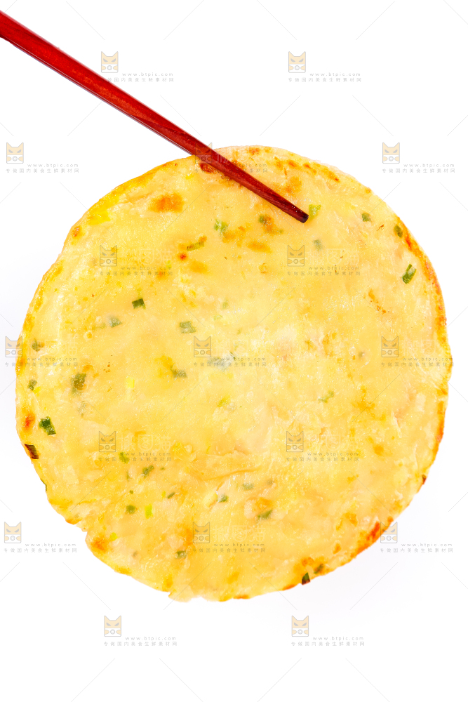 筷子上夹着葱油饼