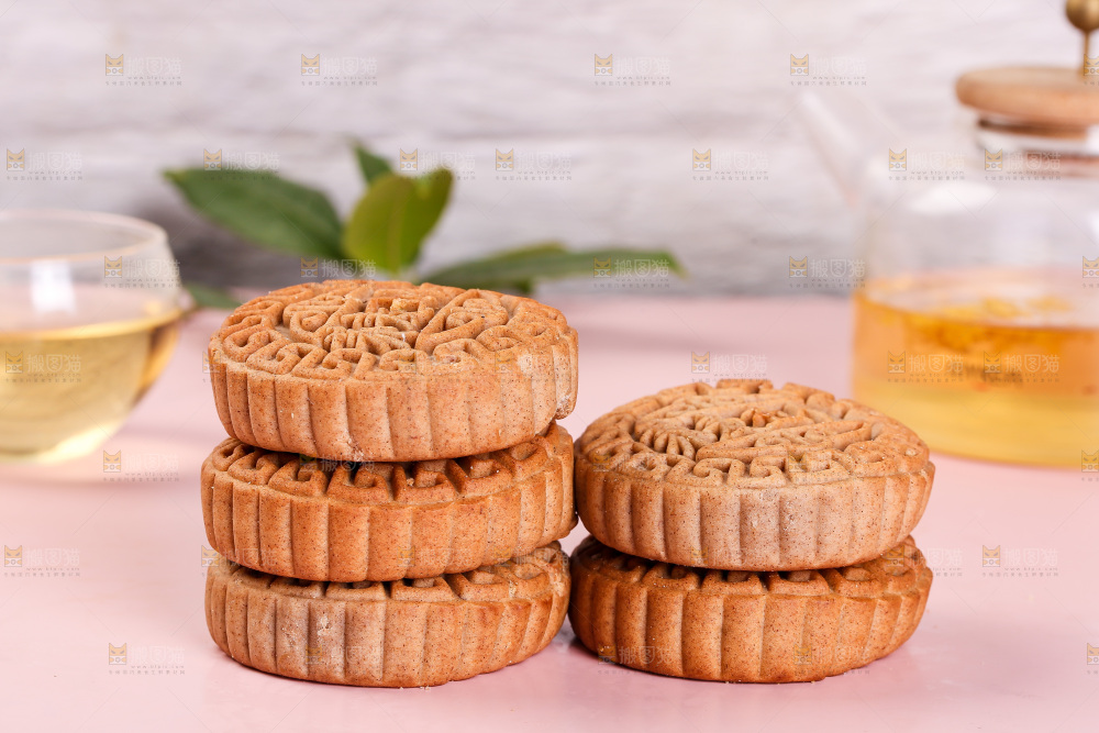 浅底上的荞麦五仁月饼