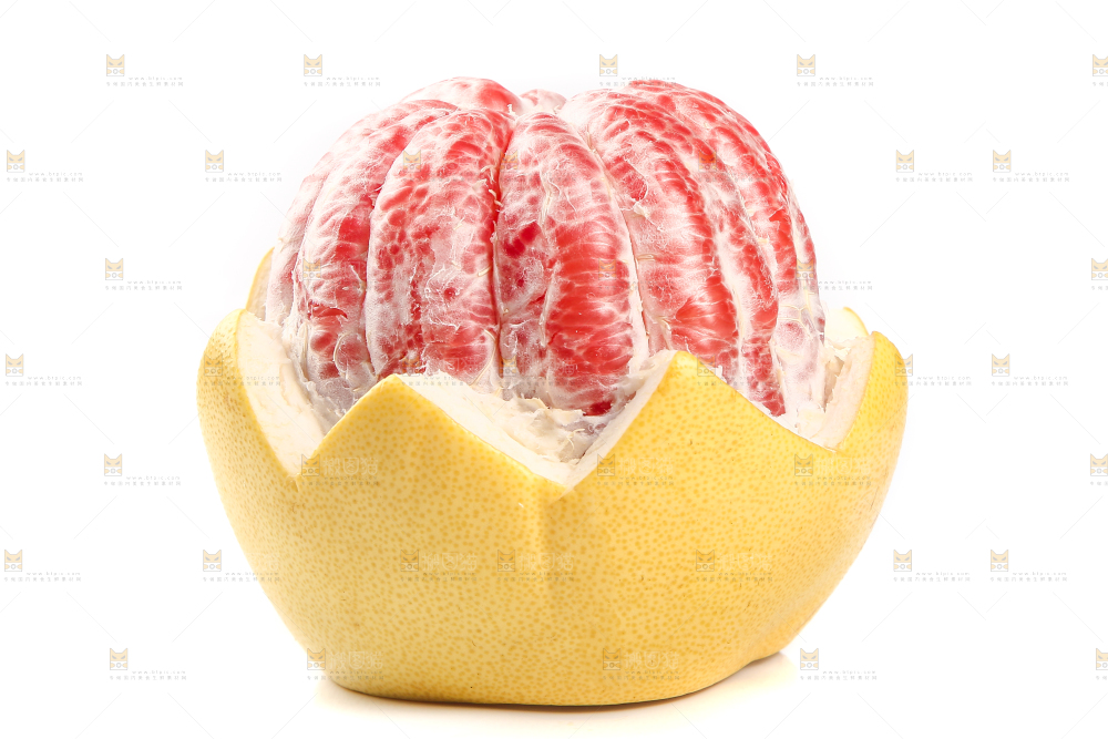 白底上放着红心柚