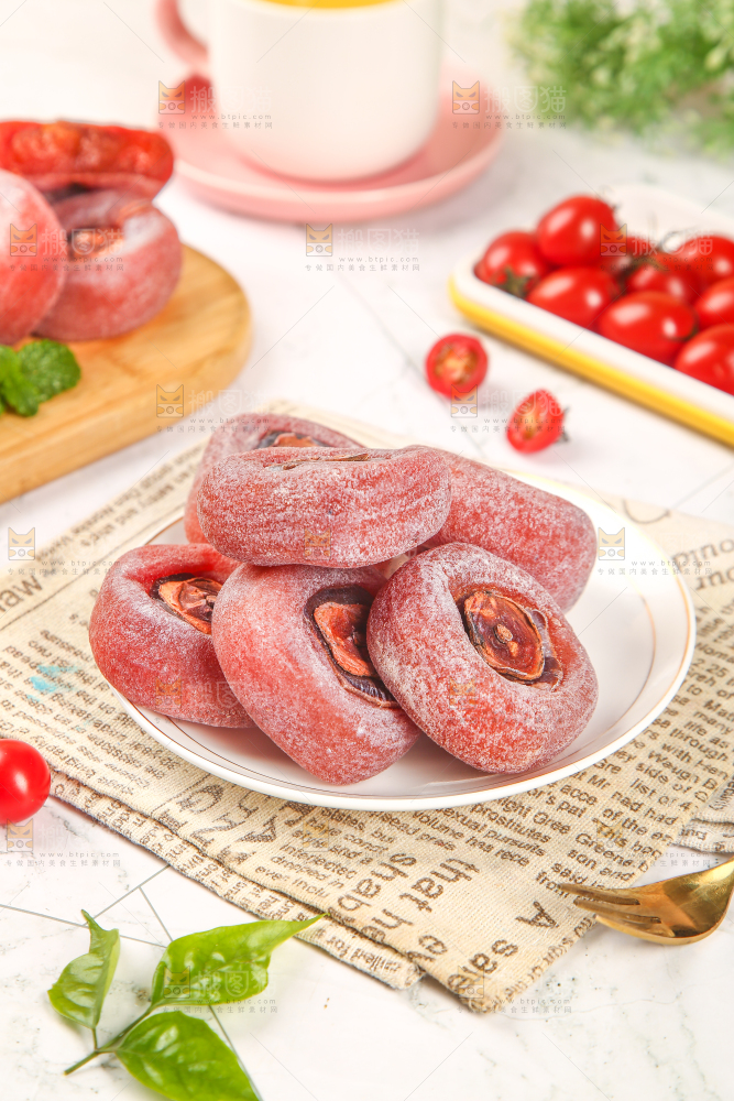 一盘霜降柿饼