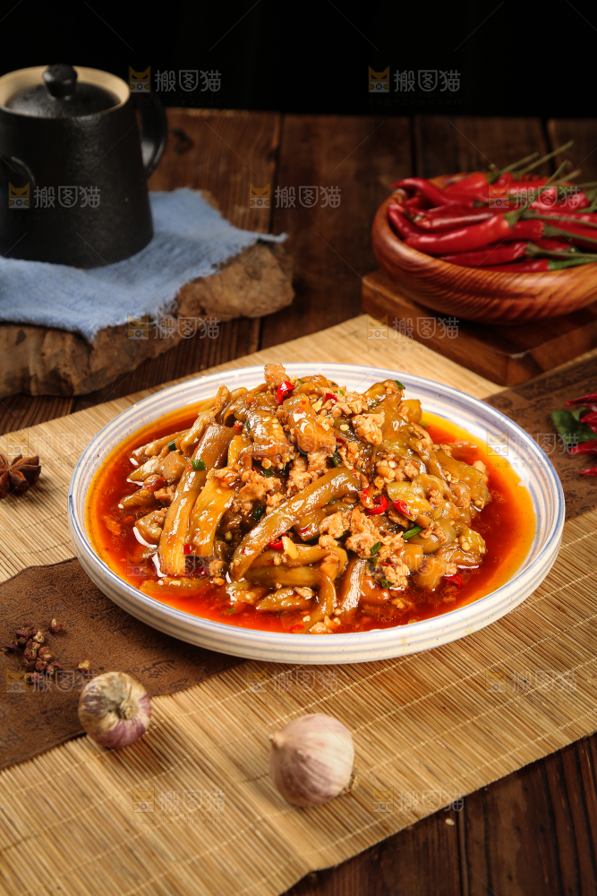 一盘肉沫茄子