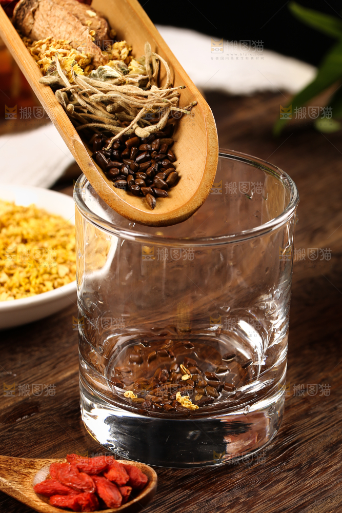 竹勺里的花茶食材