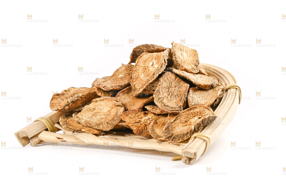 白底上篮子里的牛蒡