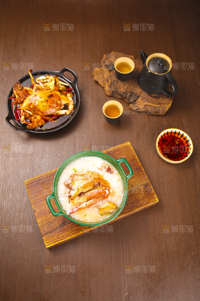 深底上的蟹粥