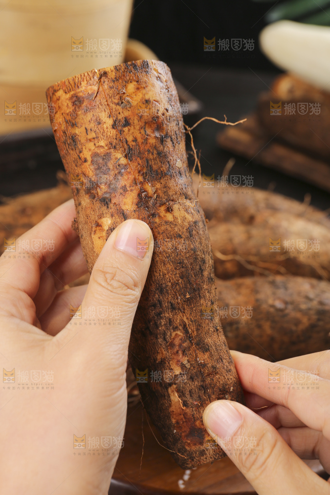 深底上的灵芝山药