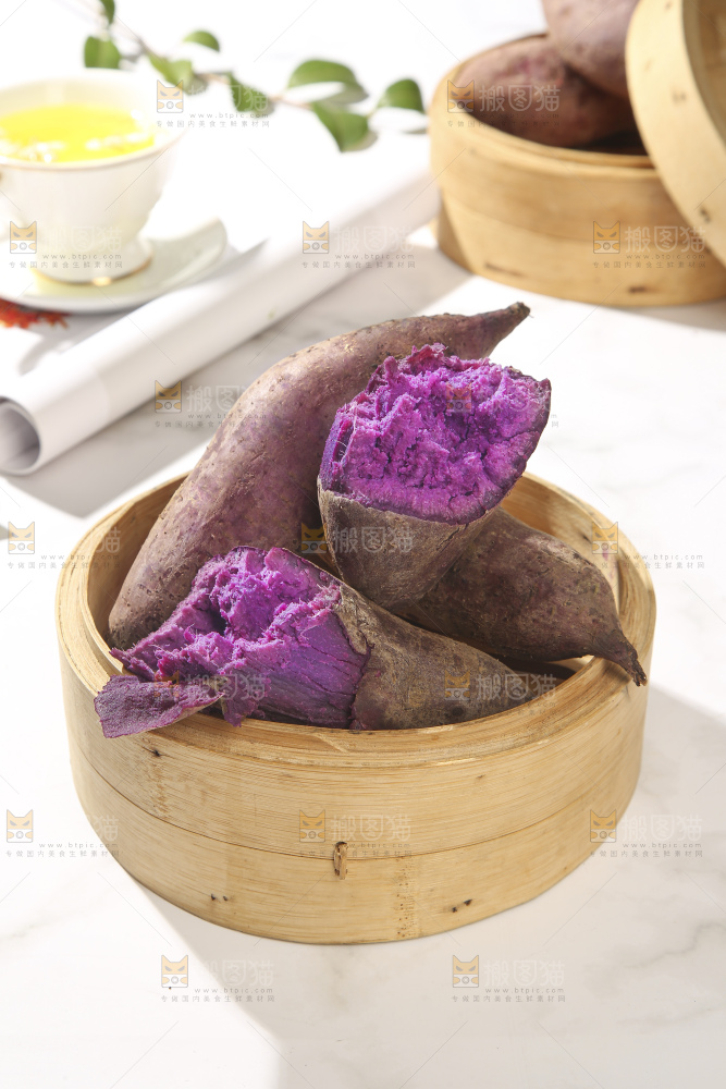 浅底上的板栗紫薯