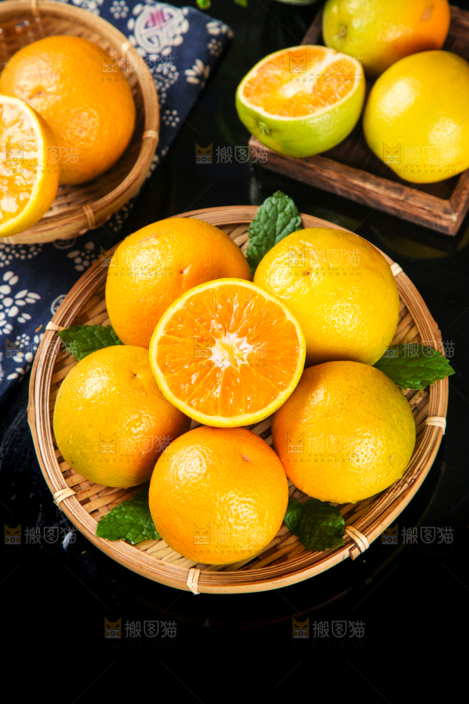 深底上放着夏橙
