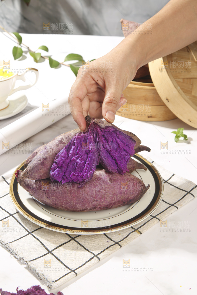 浅底上的板栗紫薯