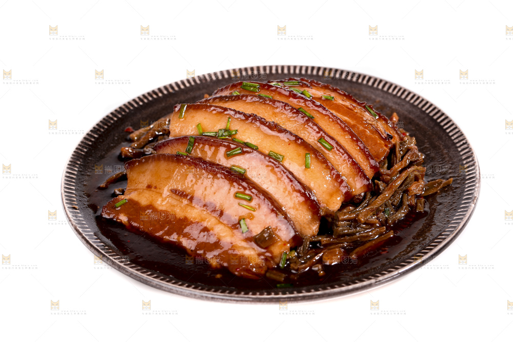 白底上的干豆角扣肉