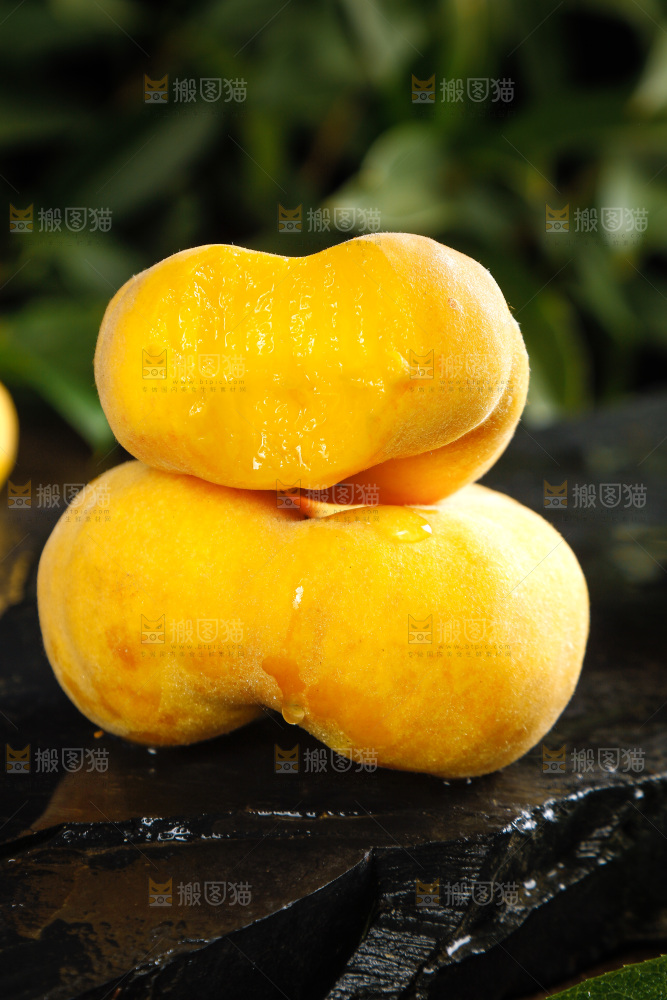 深底上的黄毛蟠桃