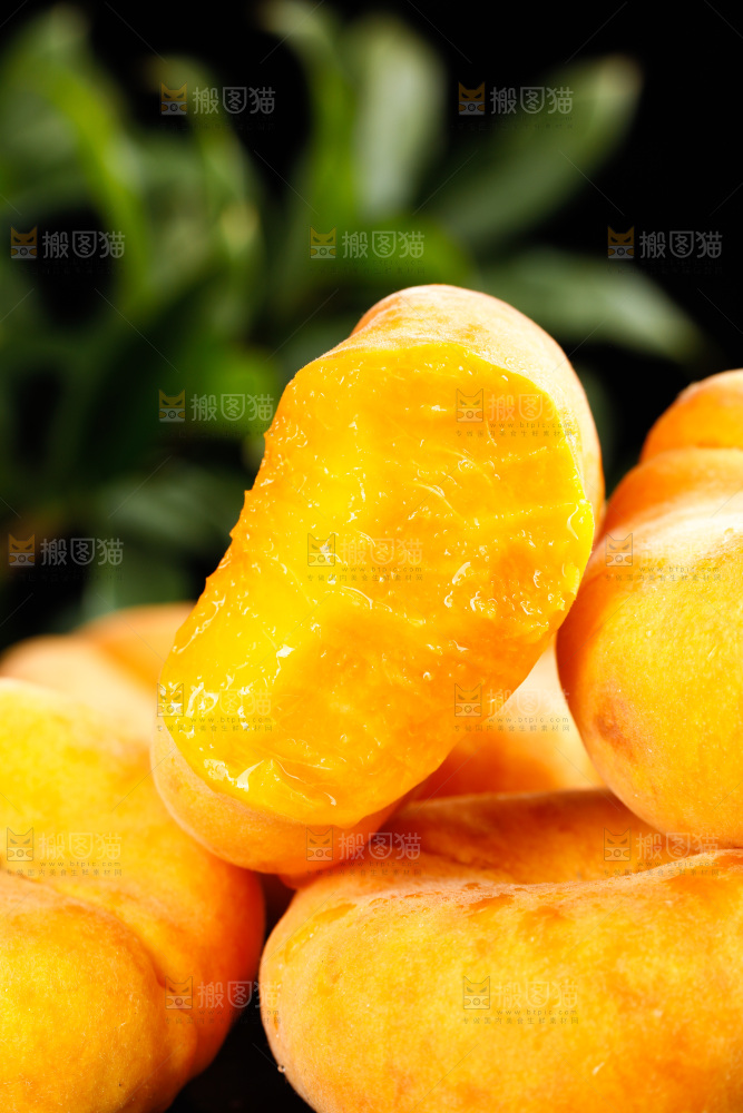 深底上的黄毛蟠桃