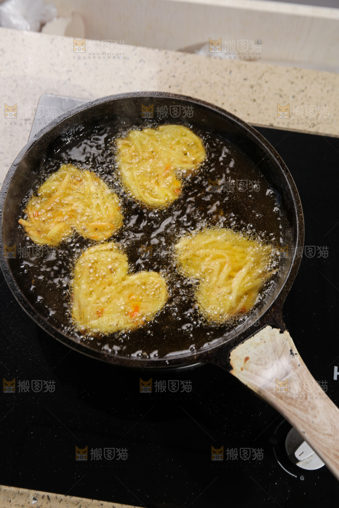 炸薯饼