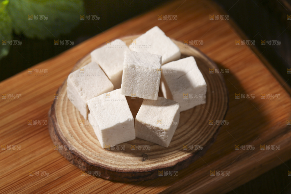 深底上的茯苓