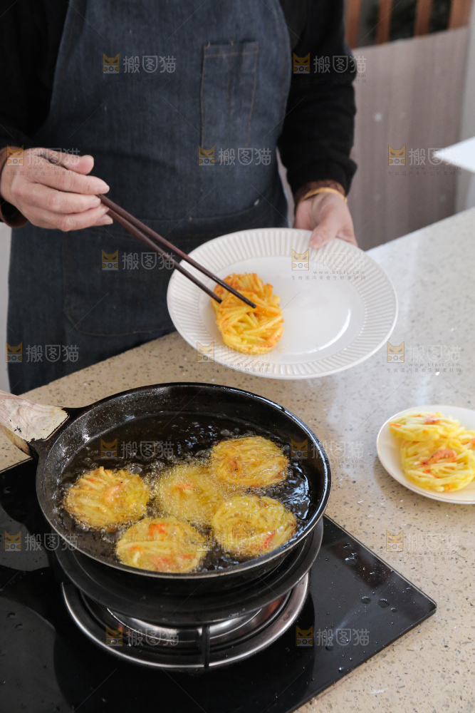 炸薯饼