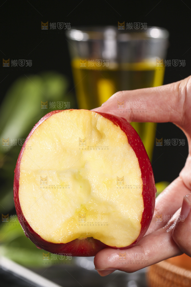 深底上的高原红苹果