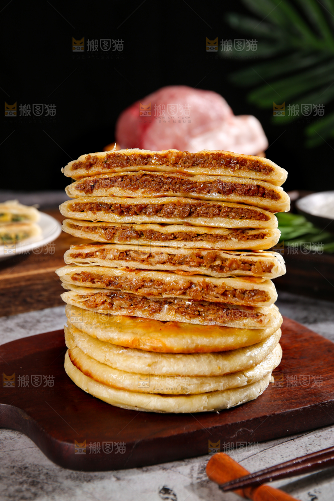 深底上的牛肉馅饼