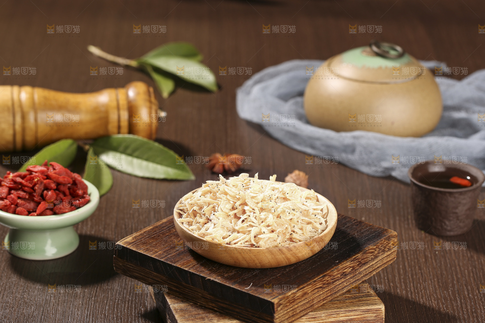 深底上的虾米皮