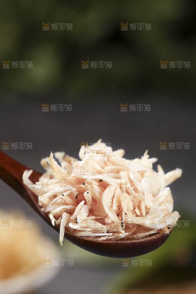 深底上的虾米皮