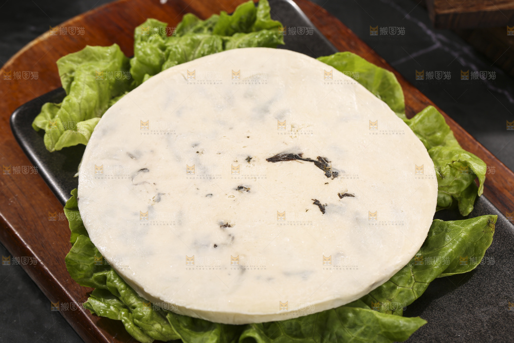 深底上的梅干菜饼