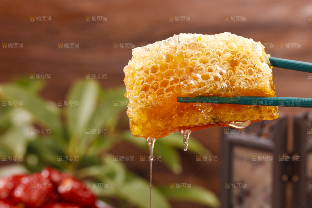 深底上的蜂巢蜜