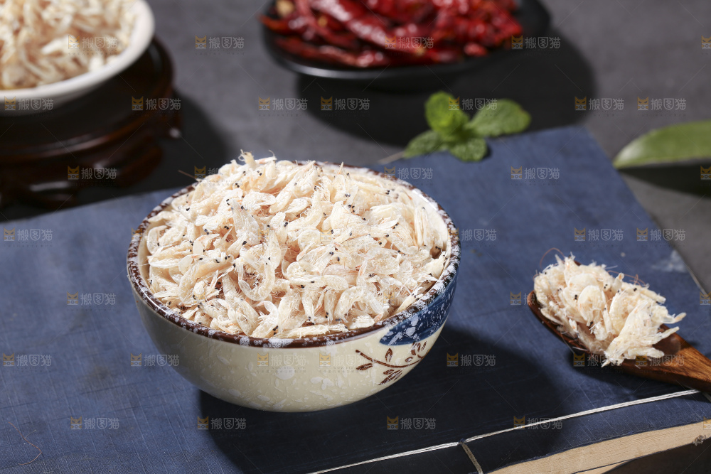 深底上的虾米皮