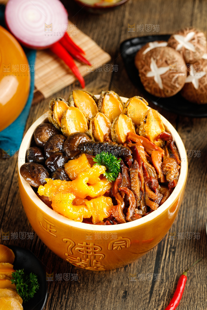 深底上的佛跳墙食材
