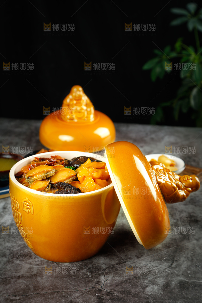 深底上的佛跳墙食材