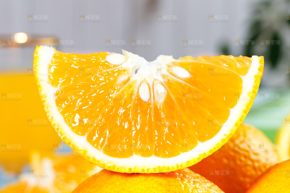 浅底上的橘柚