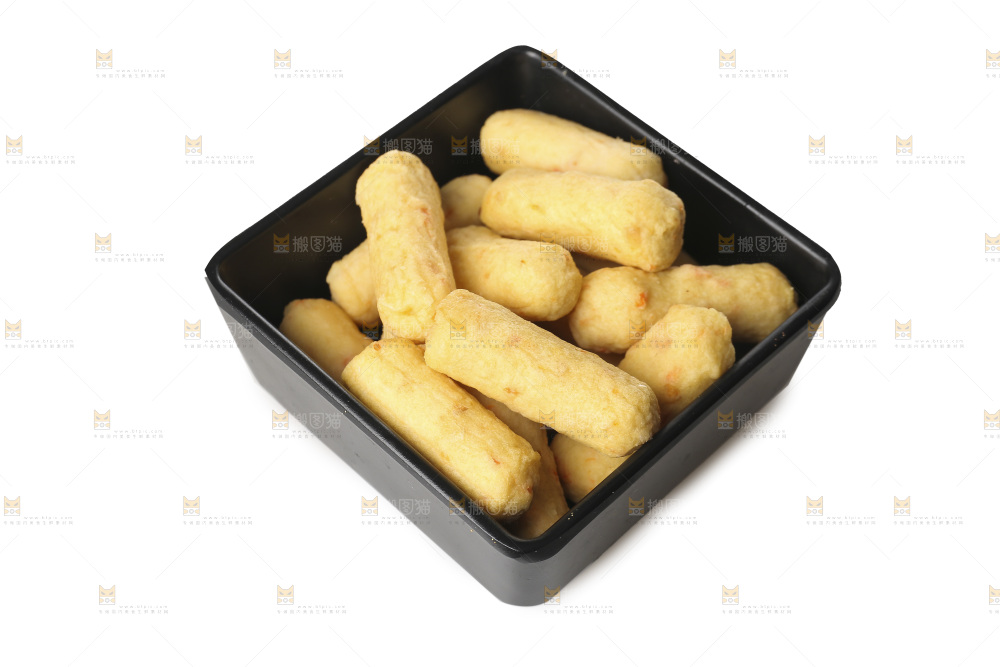 白底上的火锅丸子