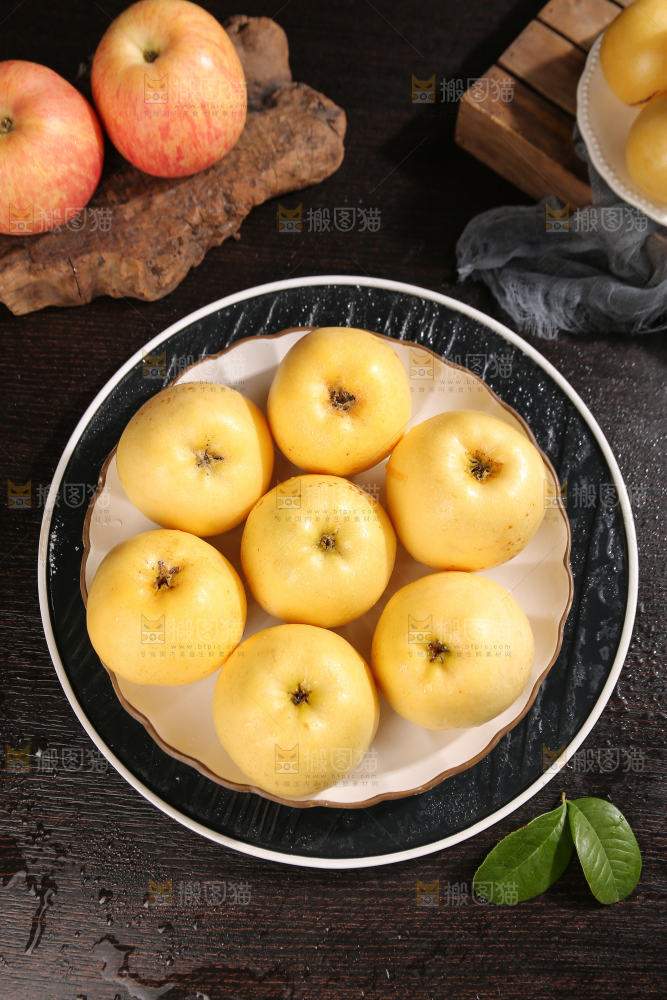 深底上的维纳斯苹果