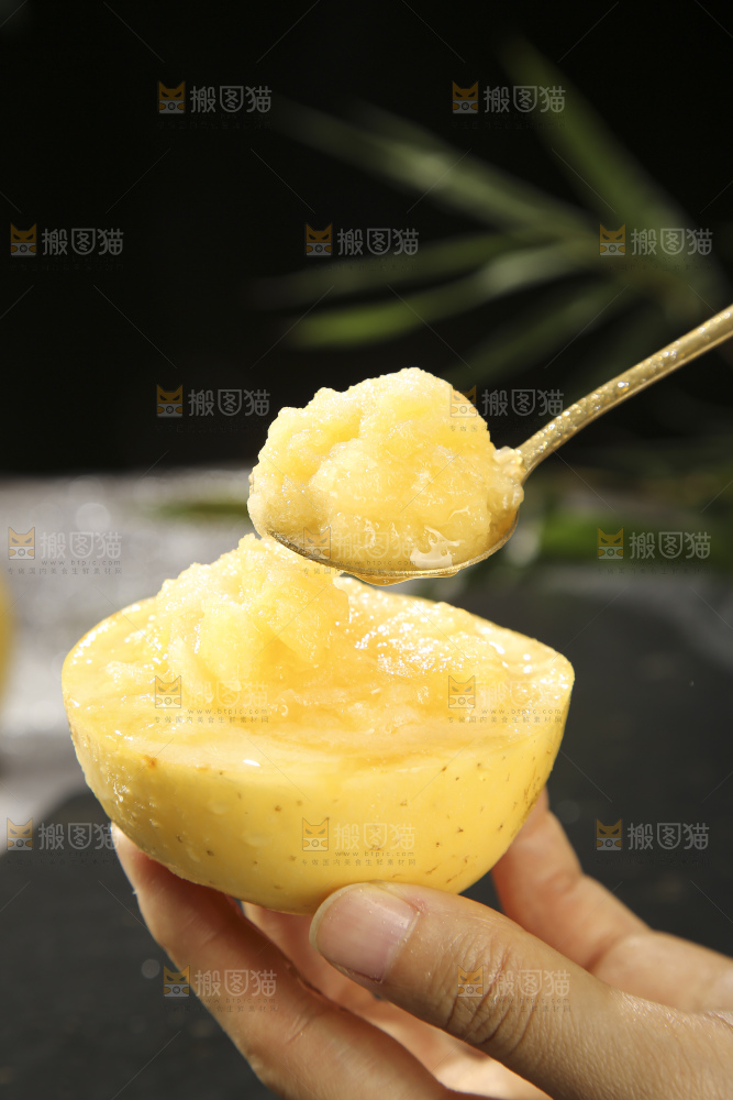 深底上的维纳斯苹果