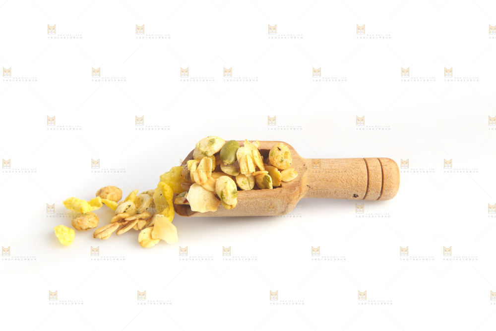 白底上的谷物麦片