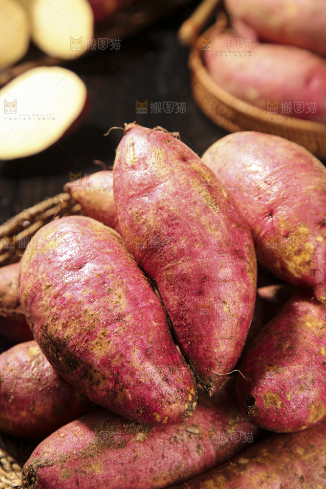 深底上的板栗红薯