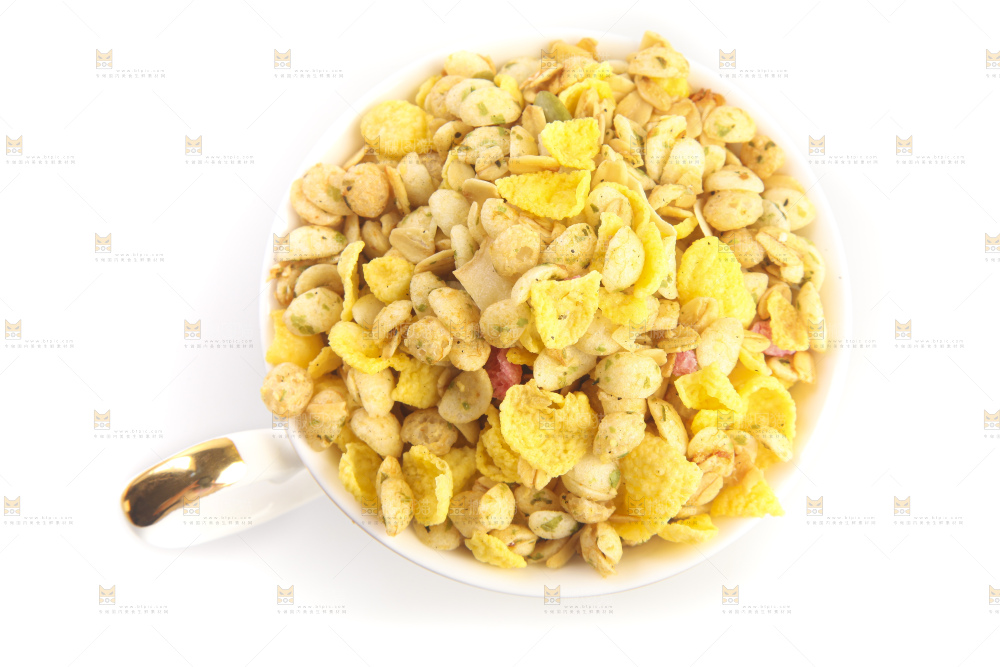 白底上的谷物麦片