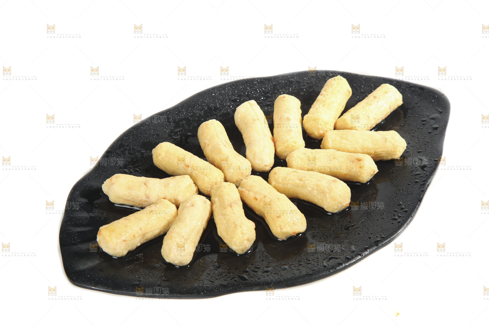 白底上的火锅丸子
