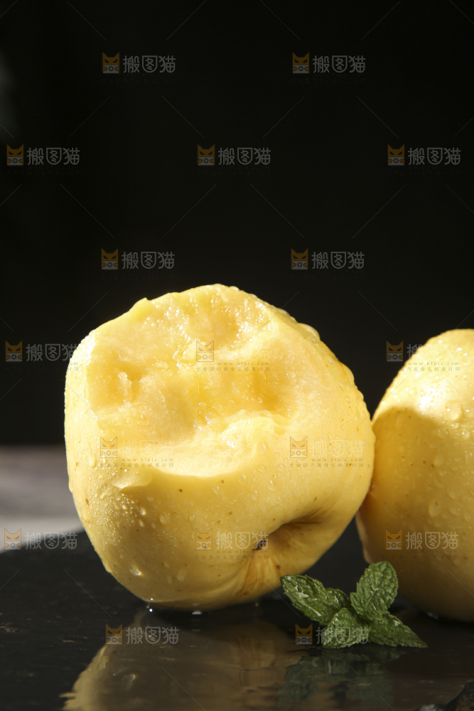 深底上的维纳斯苹果