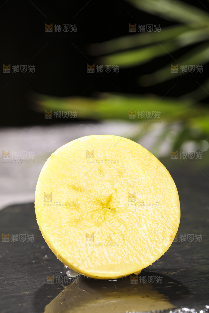 深底上的维纳斯苹果