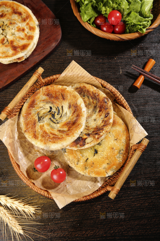 深底上的梅干菜饼