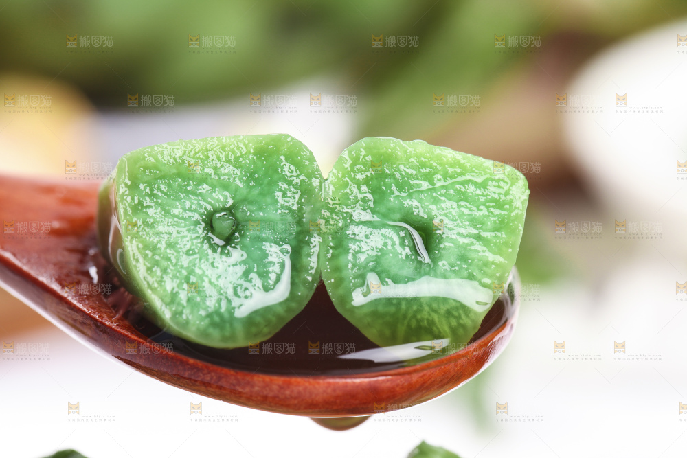 浅底上的腊八蒜