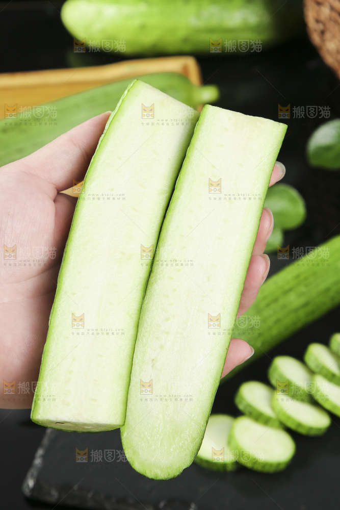 深底上的丝瓜