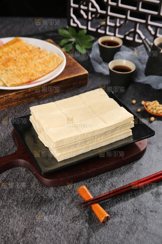 深底上的包浆豆腐
