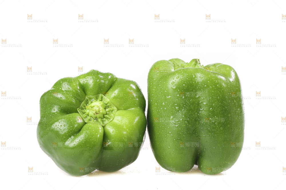 白底上的青圆椒