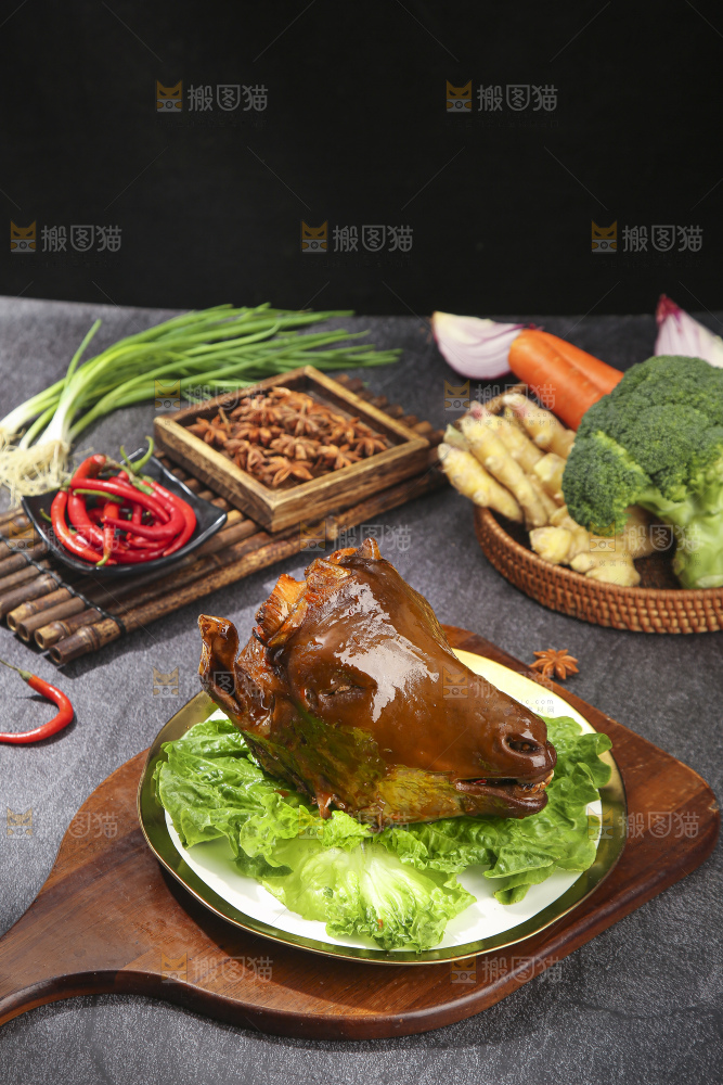 深底上的羊头肉