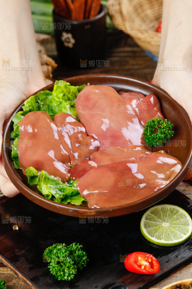 深底上的鸡肝