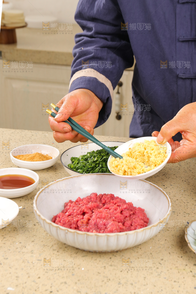 手工牛肉饺子制作