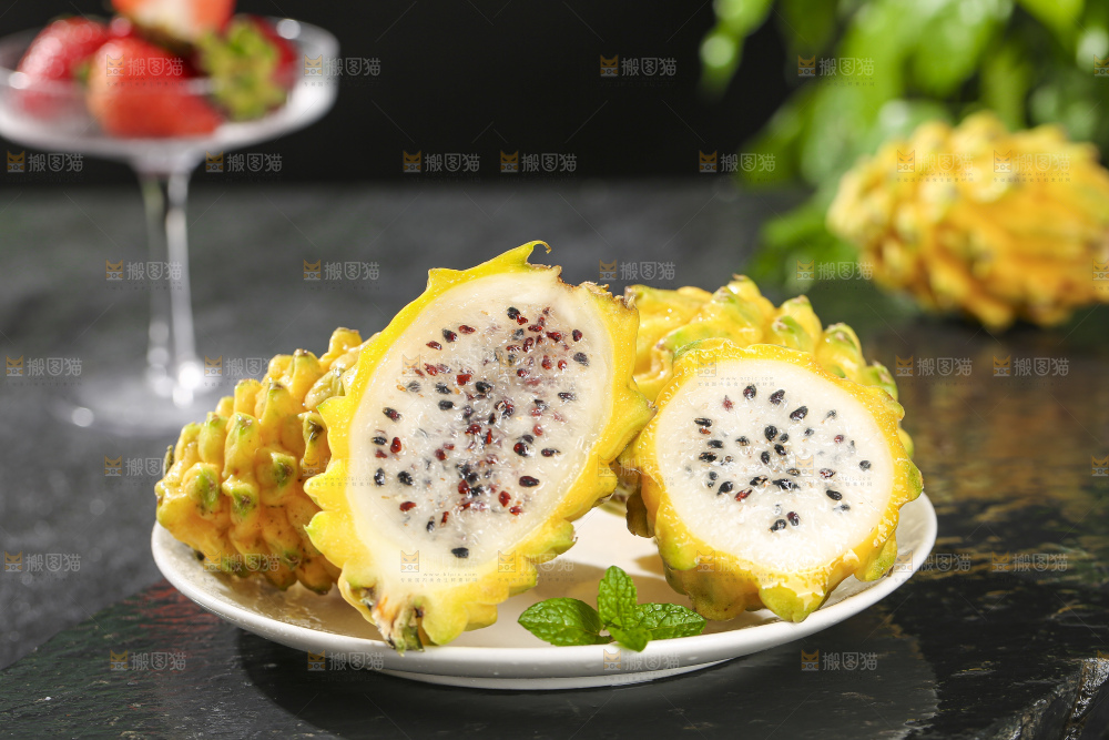 深底上的燕窝果