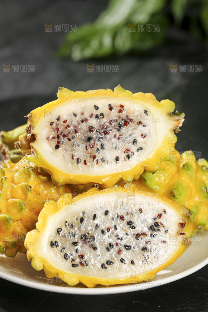 深底上的燕窝果