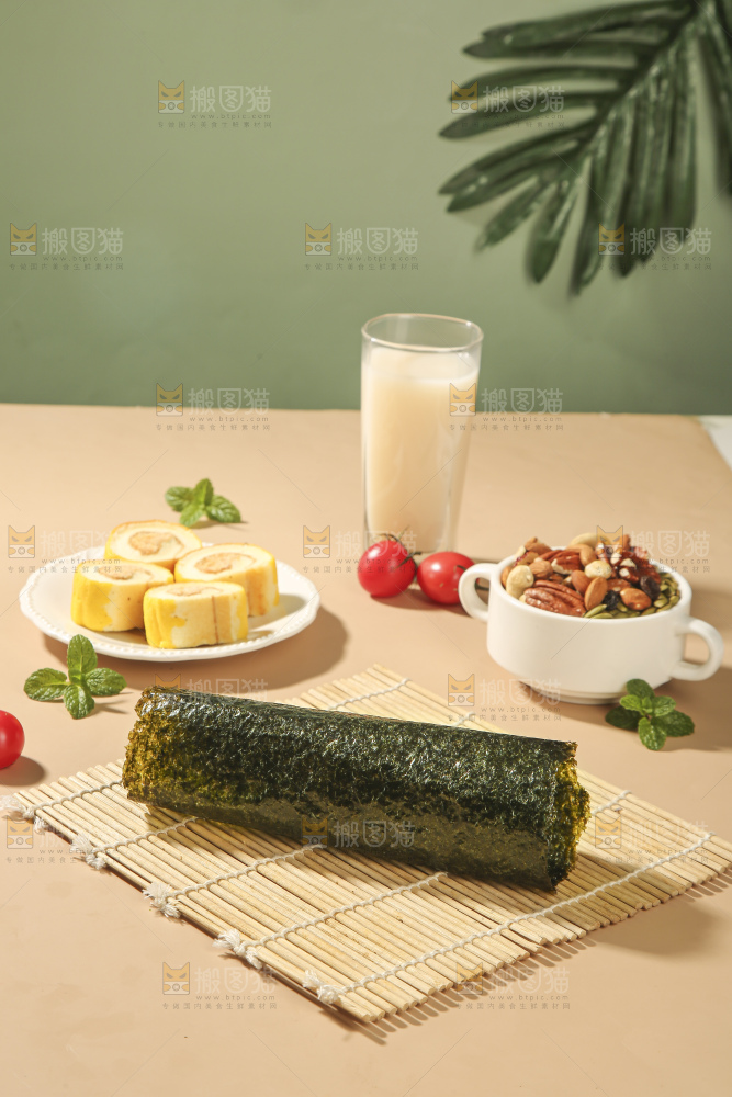 浅底上的海苔卷