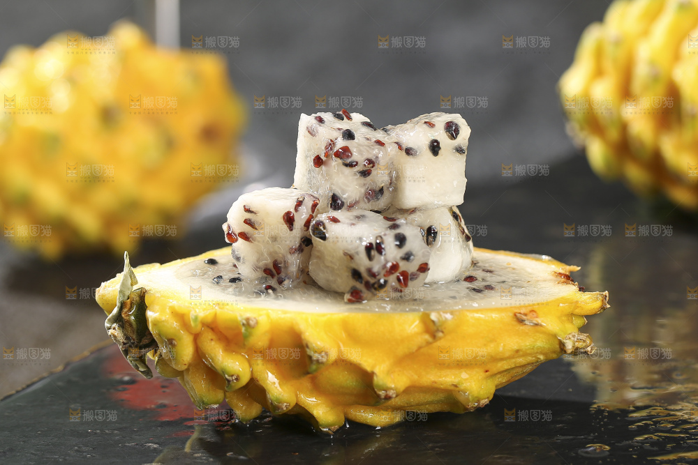 深底上的燕窝果