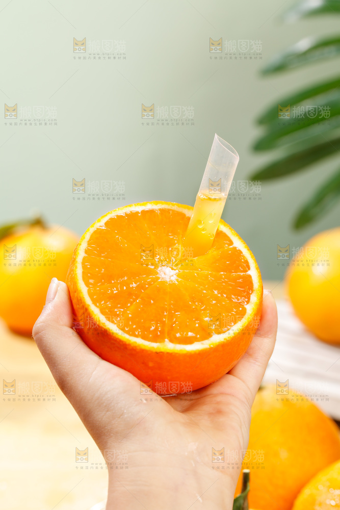 浅底上的爱媛果冻橙